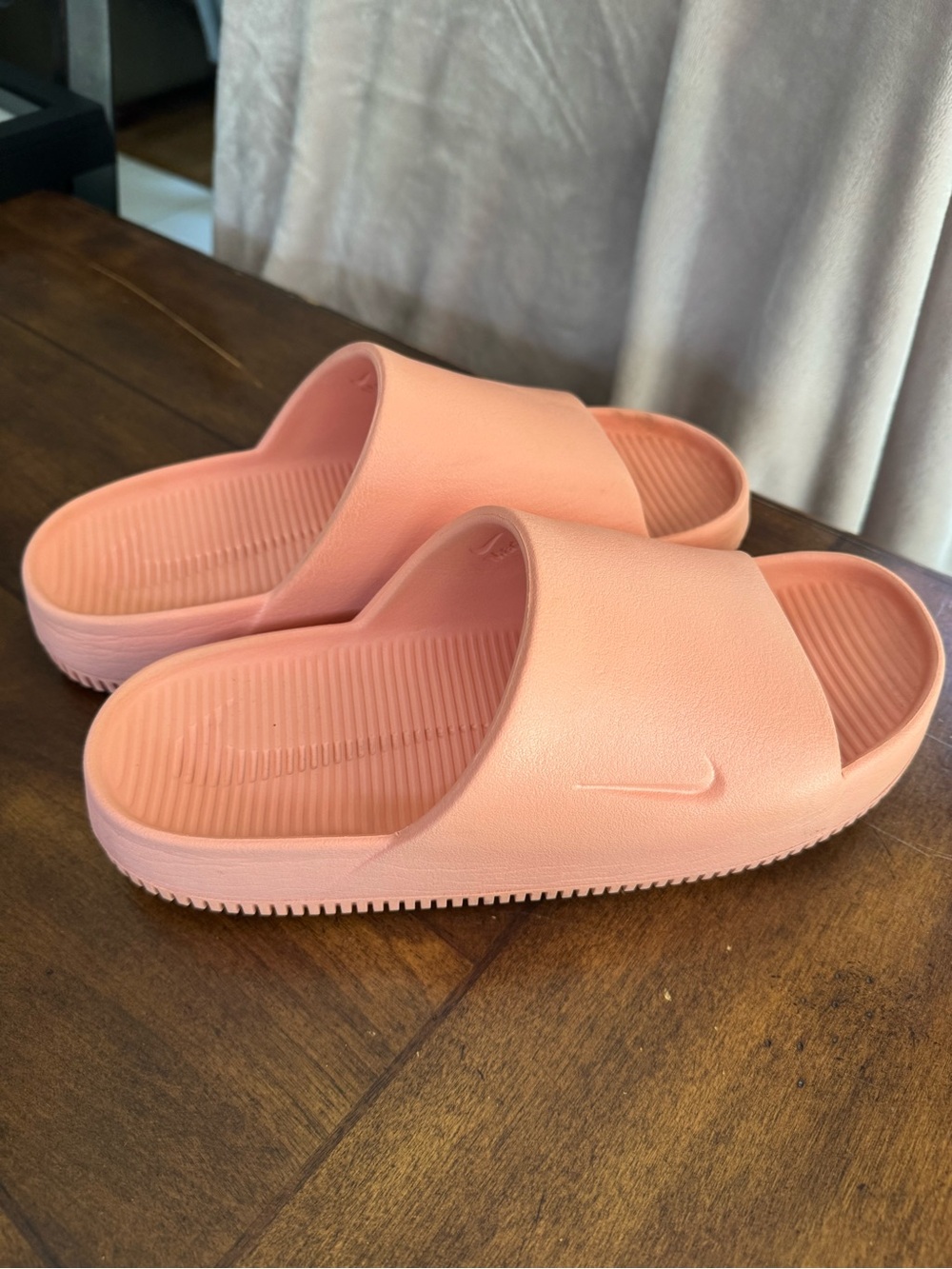 Nike Womens Slide Sandals - Coral/peach